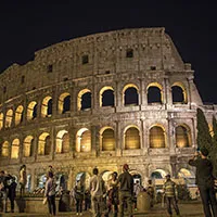Colosseum and roman forum night tour